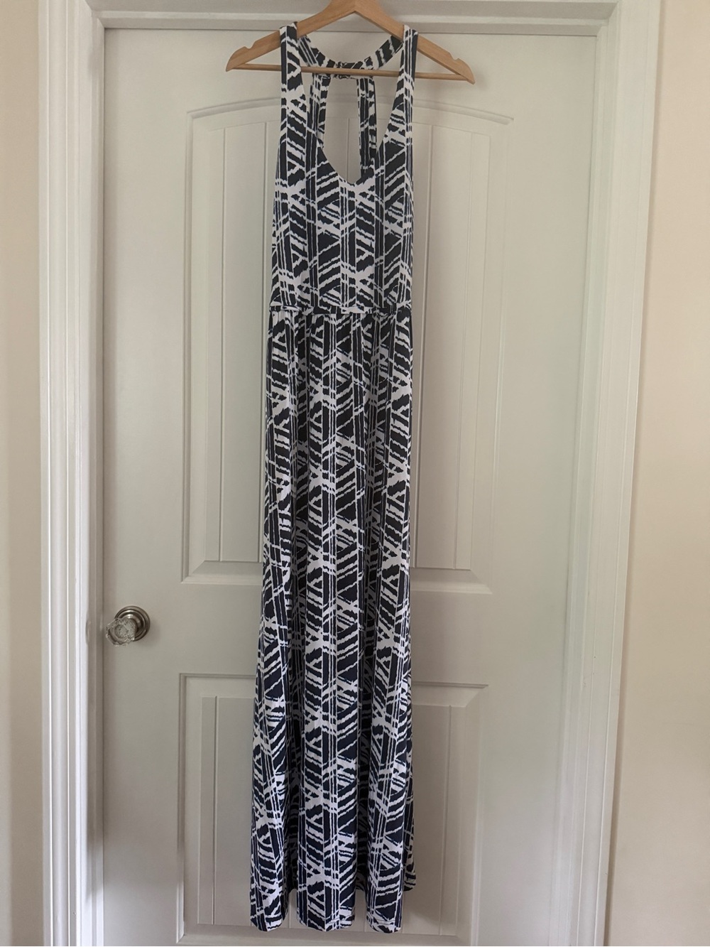 Tart Navy and White Abstract Print Maxi Dress